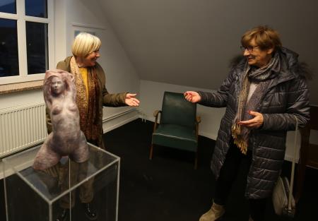 RAZSTAVA KO POPKI SE ODPIRAJO 15 FOTO LJUBO VUKELIČ
